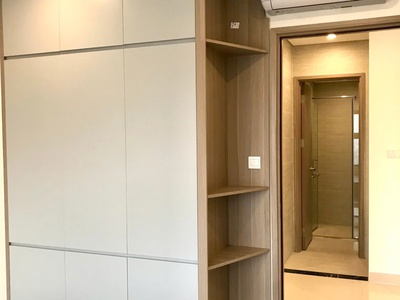 Cần cho thuê căn 2PN nội thất cơ bản tại Smart City 1