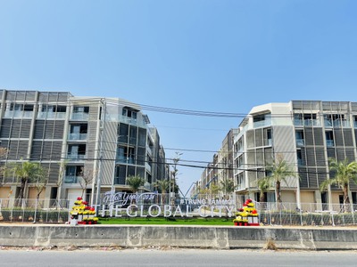 Bán Nền Góc 2 mặt tiền Đường Đỗ Xuân Hợp ngay Global City, sổ đỏ cá nhân chính chủ,vị trí đẹp. 0