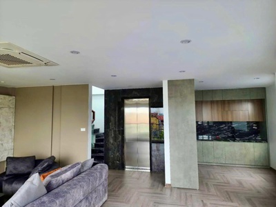 Nhà chính chủ - giá tốt - vị trí đẹp tại nguyễn văn linh - long biên, tphn 2