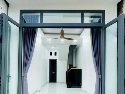 Bán nhà 1 trệt 3 lầu mặt tiền ngô quyền, ngay chợ bến gỗ chỉ 3tỷ350 1