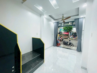 Bán nhà 1 trệt 3 lầu mặt tiền ngô quyền, ngay chợ bến gỗ chỉ 3tỷ350 2