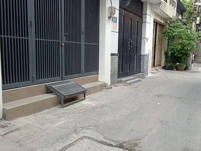 Bàn nhà hxh gần tân kỳ tân quý, dt: 4x14 3pn st, nhà mới ở ngay chỉ 5 tỷxx 0