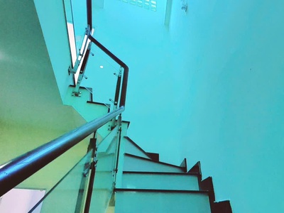 Nhà mặt tiền, ở ngay, cho thuê 12tr/th,tt quận 2, dtsd 186m2, giá chỉ 5ty nhỉnh 3