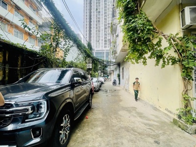Nhà đẹp phân lô 4 tầng mới tinh nguyễn tuân -thanh xuân  ngõ ô tô 10m  trước nhà 3 gác  giá nhỉnh 5 0