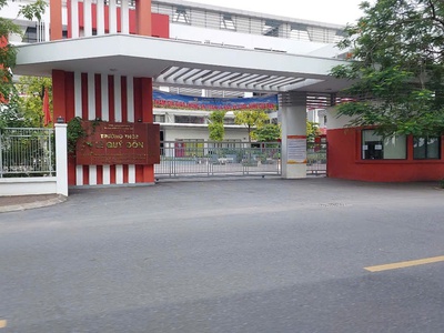 Chủ nhà đang cần tiền đành phải bán mảnh đất tại phường phúc lợi diện tích 35m2 đường trước đất 2m 2