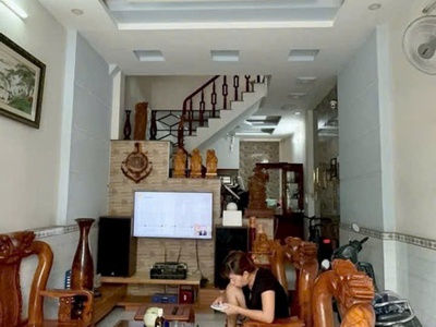 Vip nhà 3⃣ tầng - dt  4x18m  - 4 phòng ngủ - ôtô tới nhà - có sân thượng - chỉ 5.1tỷ 1