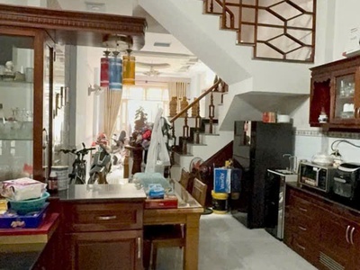Vip nhà 3⃣ tầng - dt  4x18m  - 4 phòng ngủ - ôtô tới nhà - có sân thượng - chỉ 5.1tỷ 3