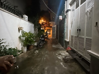 Bán 46M lạc trung tặng nhà phân lô hai bà trưng 2