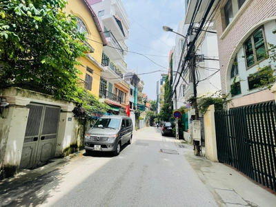 Bán nhà lạc long quân, cầu giấy, phân lô gara oto, 72m2 x 5t, 12 tỷ 9 0