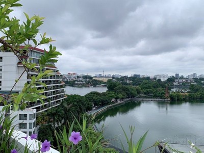 Bán Toà nhà Mặt phố Yên Hoa, Tây Hồ. 256mx10 tầng  32 căn hộ cao cấp  Giá 148 tỷ.  TOÀ APARTMENT 2