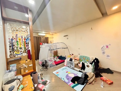 Giảng võ, đống đa,50m2 4 tầng- mặt tiền 4m- nhà đẹp ở luôn - lô góc - 2 thoáng - gần ô tô - thông 1