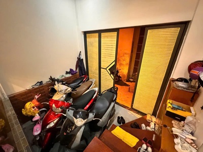 Giảng võ, đống đa,50m2 4 tầng- mặt tiền 4m- nhà đẹp ở luôn - lô góc - 2 thoáng - gần ô tô - thông 2