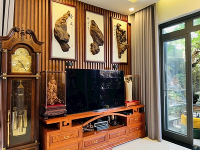 Chủ ngộp bán gấp nhà 4 tầng.trục đường trần lựu.an phú quận 2. dt 100 m2 .giá 15 tỉ 3