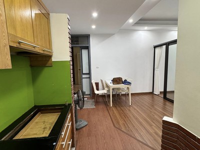 Chính nhà bán gấp cộng đồng cư khu đô thị trung hoà nhân chính, 2n, quyền sử dụng đất dài lâu, giá 1