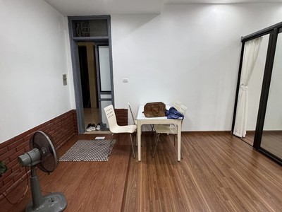 Chính nhà bán gấp cộng đồng cư khu đô thị trung hoà nhân chính, 2n, quyền sử dụng đất dài lâu, giá 0