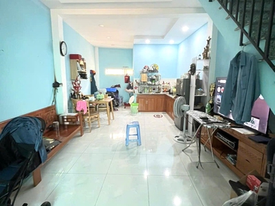 Bán nhà 2 tầng hẻm xe hơi 53m2 4.1x13m ql13 hiệp bình phước thủ đức vào ở ngay 2