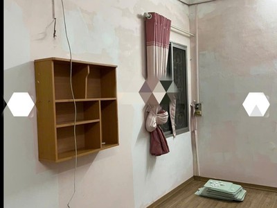 Cho thuê nhà ngõ phố khương trung,thanh xuân,hà nội, 3.5 tầng, 40m2-3pn-2wc - giá 9,5 triệu. 0