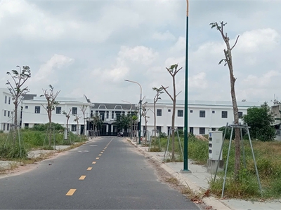 Bán đất 80m2 thổ cư 100  mặt tiềng đường hòa lợi 14-6 ấp bến đồn, p hòa lợi ,tp bến cát, bình dương 0