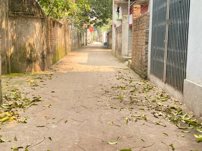 45,7m đất trung tâm xã thụy hương chương mỹ ô tô thông 1