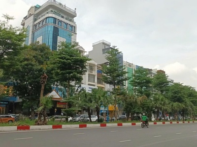 Chính chủ bán nhà vị trí đắc địa mặt phố hoàng quốc việt, cầu giấy, hà nội 0