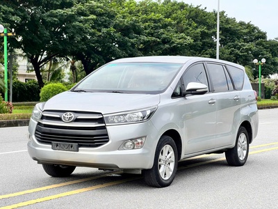 INNOVA 2.0E số sàn 2017 7