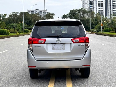 INNOVA 2.0E số sàn 2017 4