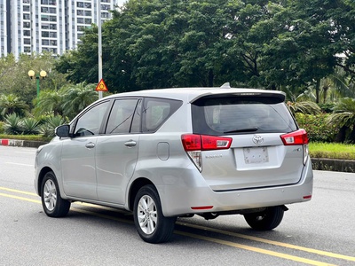 INNOVA 2.0E số sàn 2017 10