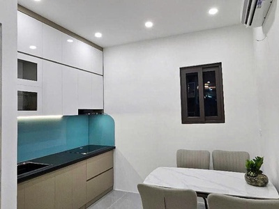 Sở hữu nhà xây mới 5 tầng giá nhỉnh tỷ sát trường ĐH Thể Dục Thể Thao 2