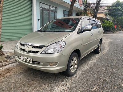 Gia đình đổi xe cần bán toyota innova  đời 2006 bản G xịn, xe đi giữ gìn kỹ nên còn rất tốt. 9