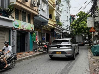 Đất hiếm mỹ đình mặt tiền kinh doanh. đường thông. ô tô đỗ cửa 54m2, sổ vuông a4. 8,6 tỷ tl 1