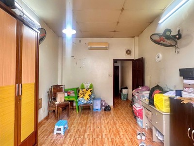 Bán nhà quận 10 mới tinh - 38m2 - 2 tầng - hẻm xe hơi, ngay chợ hoa hồ thị kỷ - gần mặt tiền - kinh 2