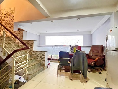 Bán nhà hẻm xe hơi trịnh đình trọng - lũy bán  bích, 8x22m, 4 tầng cũ, 5pn. 15 tỷ 2