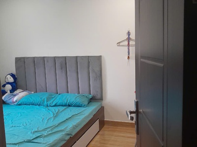 Cho thuê mặt ngõ Văn Cao, DT: 45m2, 3 phòng ngủ full đồ. 6