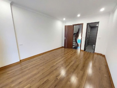 Nhà mới 5 tầng, trung tâm việt hưng - 37.3m hơn 5 tỷ 2