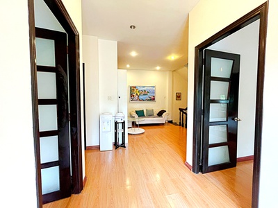 Cho thuê Biệt Thự Phường Thảo Điền, Quận 2, TP Thủ Đức. Trệt, lầu  10x15  300m2 chỉ 40tr 7