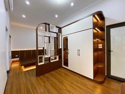 Nhà Đội Cấn 3 mặt thoáng 48m2 - Full nội thất, giao thông thuận tiện, tiện ích đầy đủ và môi trường 2