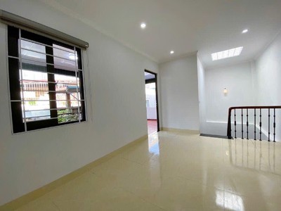 Nhà Đội Cấn 3 mặt thoáng 48m2 - Full nội thất, giao thông thuận tiện, tiện ích đầy đủ và môi trường 3
