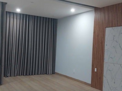 Mặt tiền nguyễn hữu thọ, ngã tư, 125m2, 5.5 tầng, thang máy, kinh doanh đỉnh, văn phòng 2