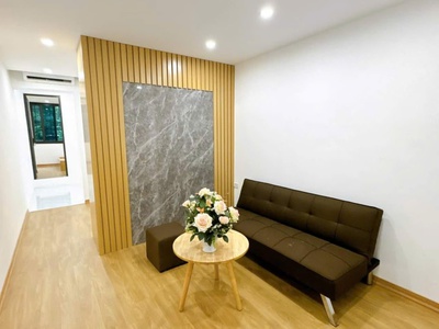 Tập thể tầng 2 phố thái hà 68m2, giá 2.98 tỷ 1