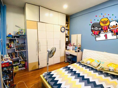 Cho Thuê căn hộ chung cư Nam Trung Yên Cầu Giấy 45m -10tr, nhà đẹp, đủ đồ 4