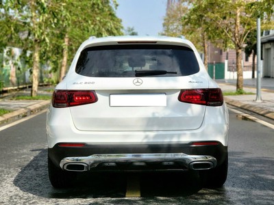 Cần Bán Xe MERCEDES GLC200 4 Matic  Sản Xuất Năm 2020 2