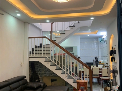 Nhà 2 lầu mới keng full nội thất, gần ngã 5- quang trung, dt 4x12m, chỉ 4.8 tỷ 0