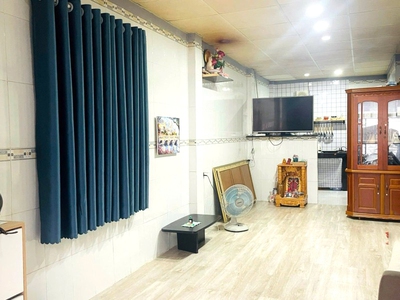 Bán nhà gấp 35m2 4x9m 2 tầng lê thị hoa bình chiểu thủ đức chỉ 2,05 tỷ 0