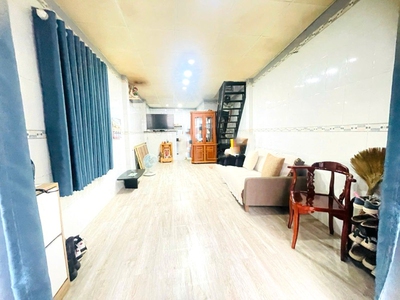 Bán nhà gấp 35m2 4x9m 2 tầng lê thị hoa bình chiểu thủ đức chỉ 2,05 tỷ 1