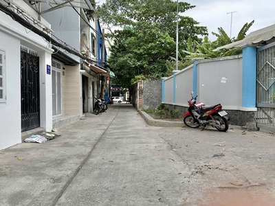 Bán nhà đường cách mạng tháng 8, p10, q3, 122m2, 2 tầng, ngang 6m, nở hậu, giá rẻ 4
