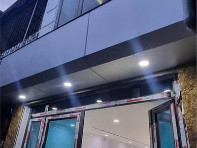 Hiếm -tân mai-hoàng mai- dt: 40m2- 4tầng-mt:3,5m- giá : chỉ nhỉnh 5 tỷ-ngõ rộng cách mặt đường oto 0