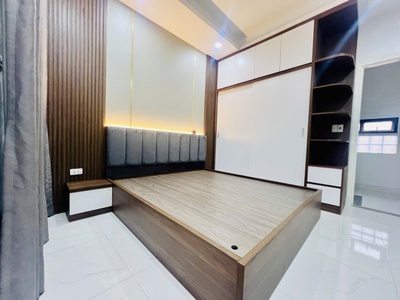 Bán nhà thành bàn -long biên -hà nội 2