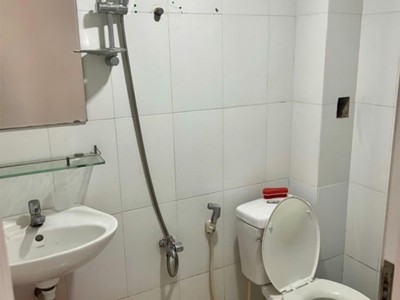 Nhà  quận 10 - xe hơi đỗ cổng - cách mặt tiền 2 căn- hẻm thông -  chỉ 4.6 tỷ 4