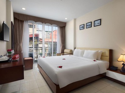Khách Sạn Thuốc Bắc 17 Phòng 95M2 7 Tầng Thang Máy 65 Tỷ 2