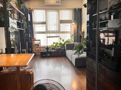 Chính chủ gửi bán căn hộ 2 ngủ view Hồ, tầng đẹp full nội thất thiết kế đồng bộ tại KĐT Thanh Hà Cie 3